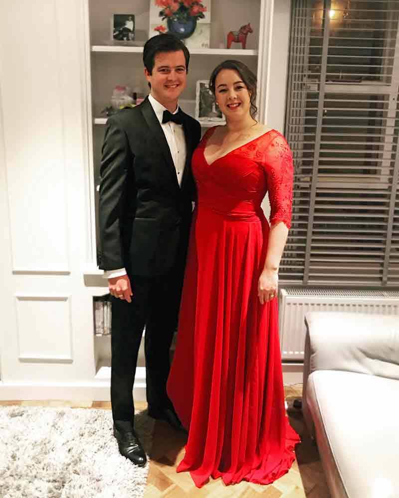 Grace wore this red evening gown with chiffon skirt whenshe was presented to the Duke and Duchess of Cambridge at this year’s Tusk Conservation Awards